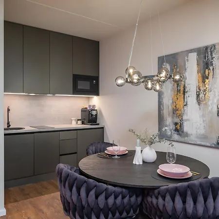 Belhome Kueueni With A View Apartment