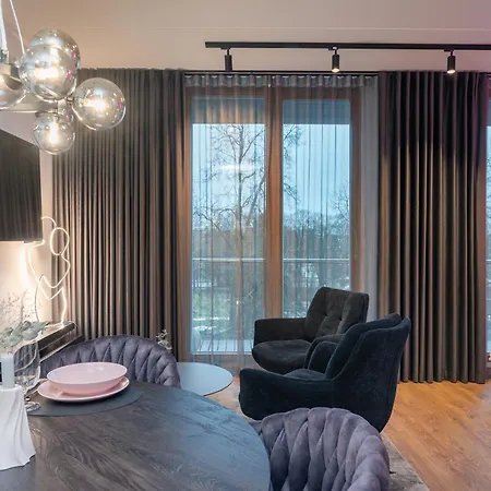 Belhome Kueueni With A View *