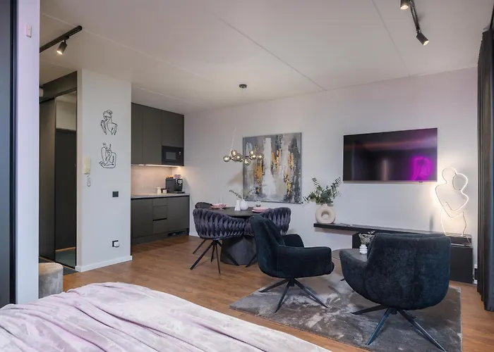 Apartment Belhome Kueueni With A View